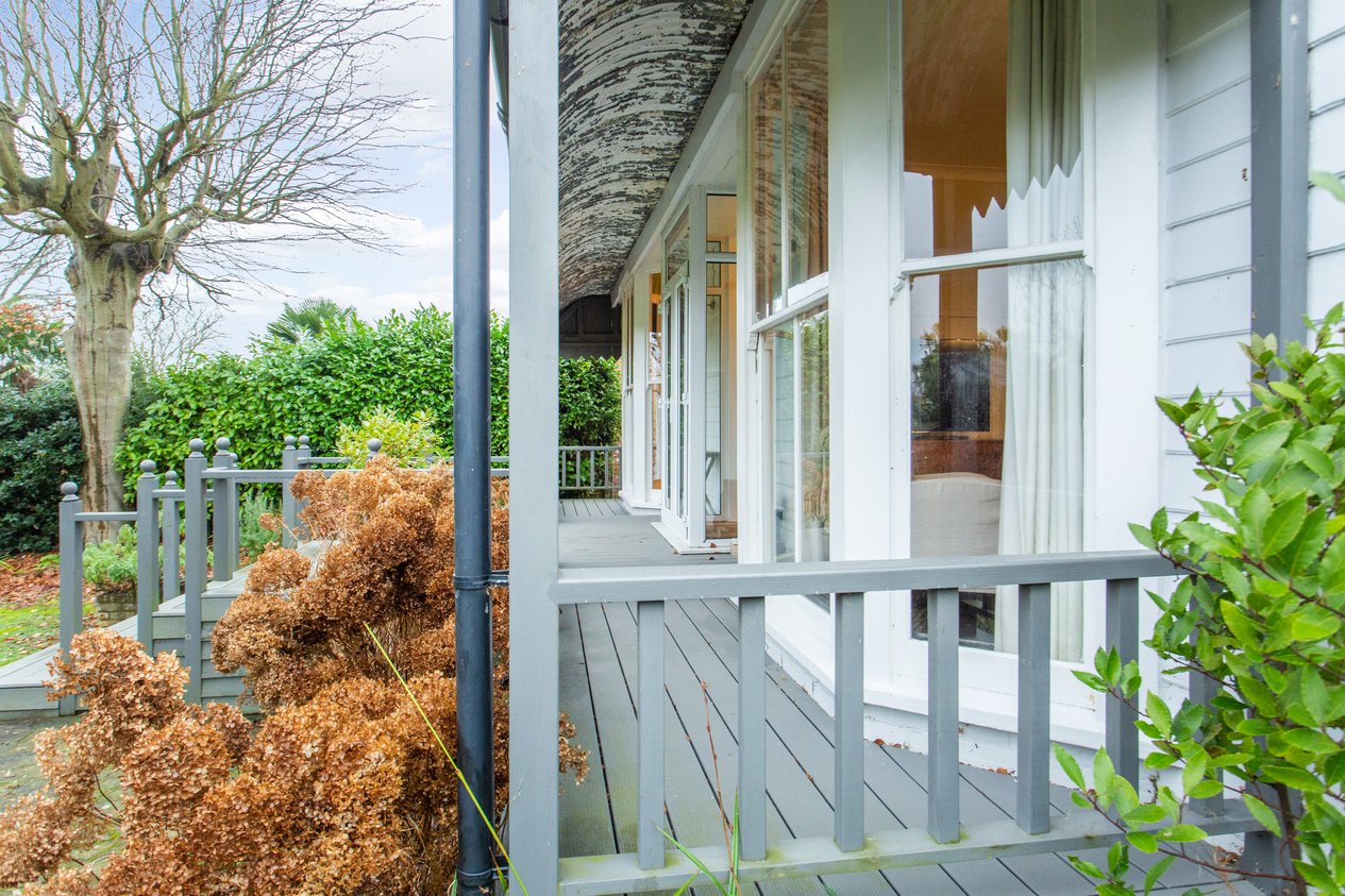 Properties For Sale in Island Road Canterbury