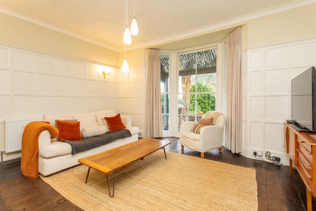 Properties For Sale in Island Road Canterbury
