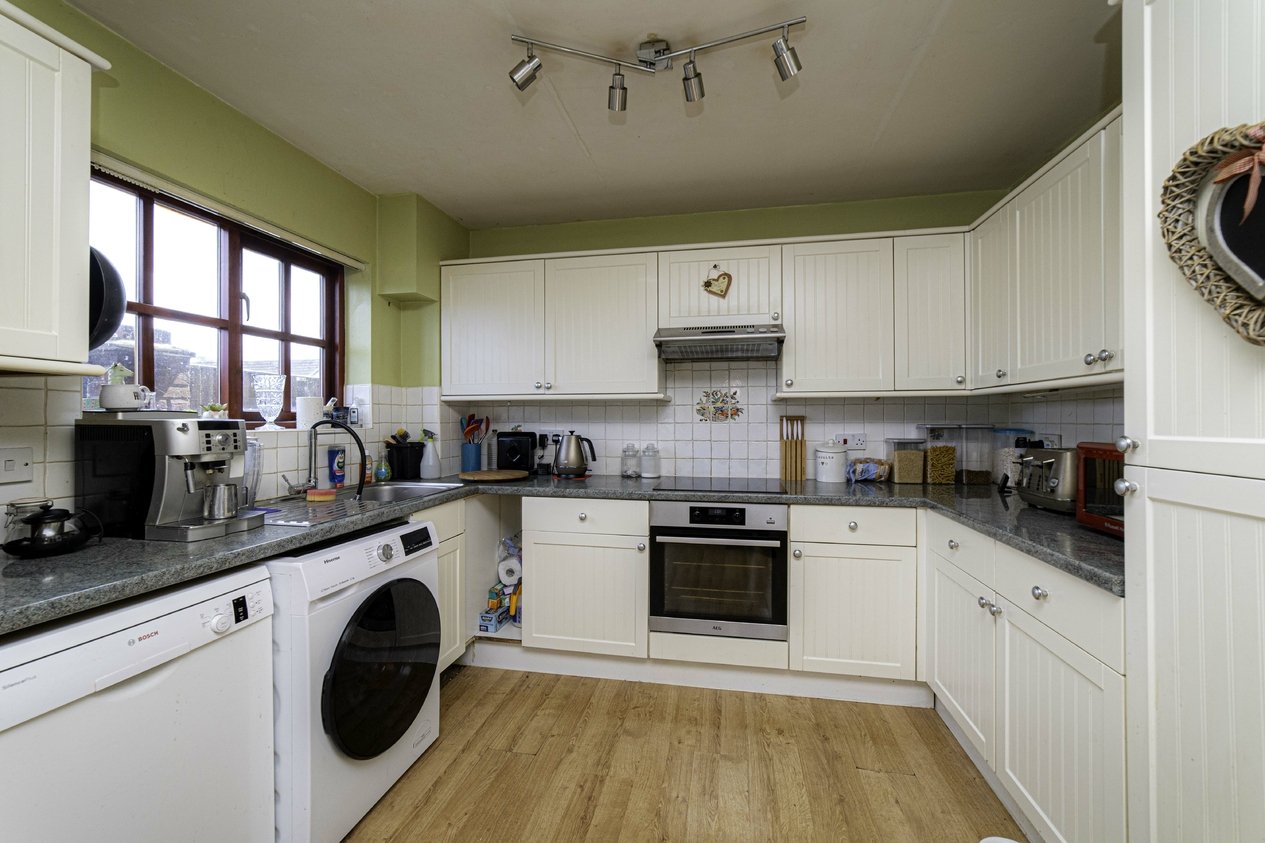 Properties For Sale in Island Road Canterbury