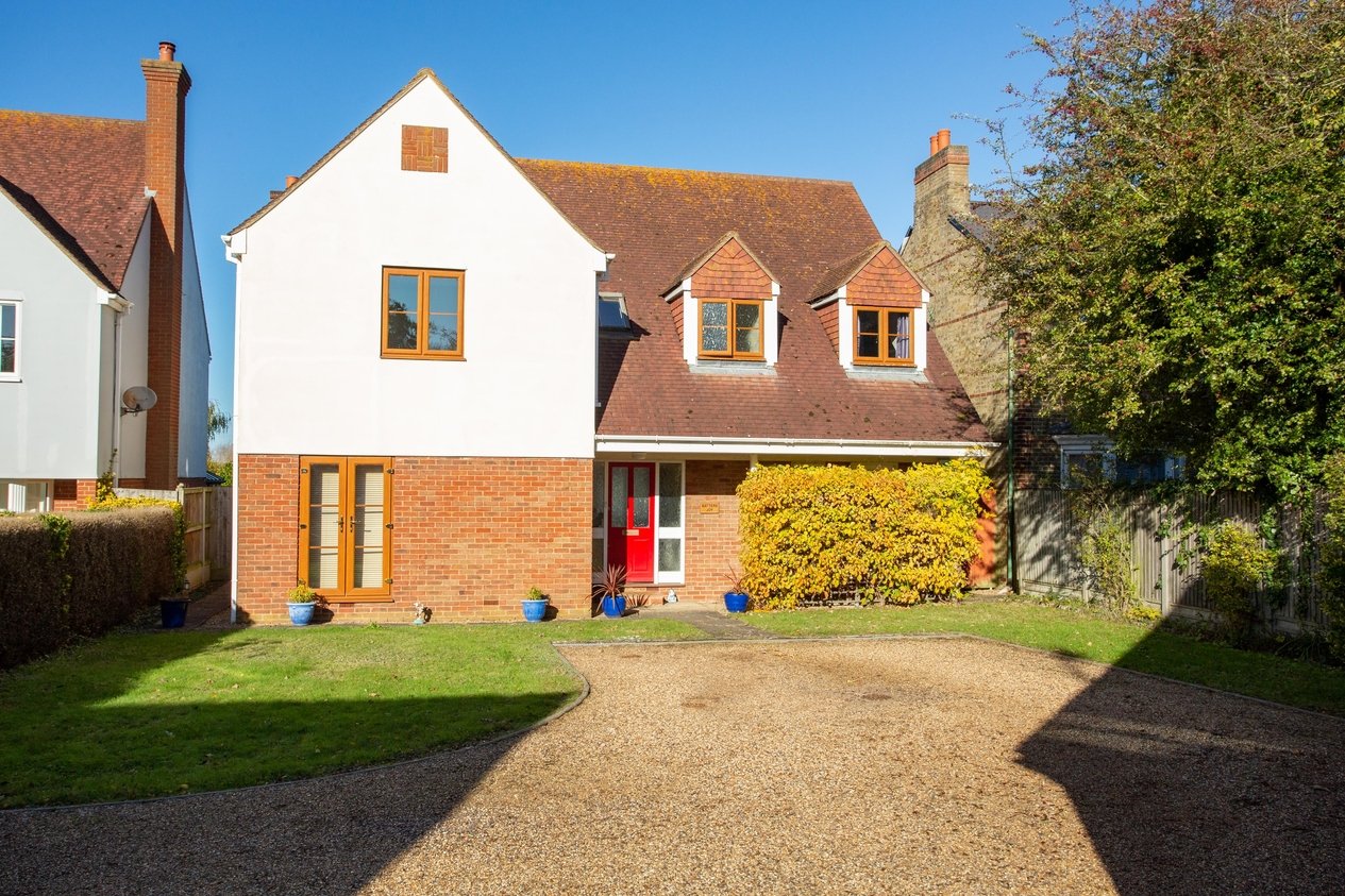Properties Under Offer in Island Road Upstreet