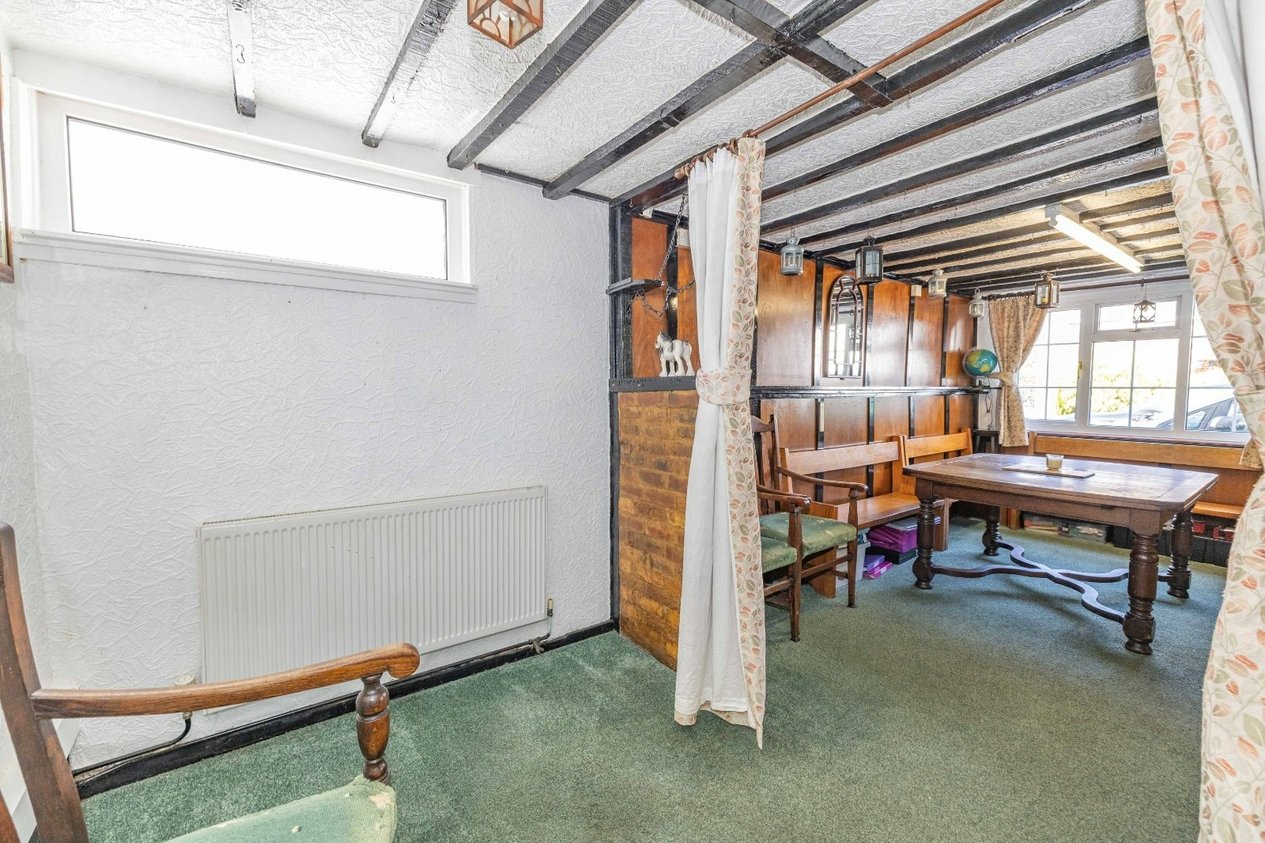 Properties For Sale in Island Road Upstreet