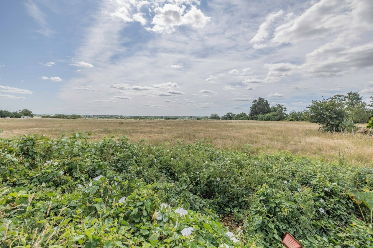 Properties For Sale in Island Road Upstreet