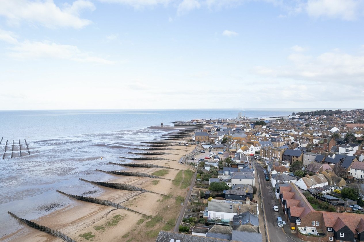 Properties For Sale in Island Wall  Whitstable