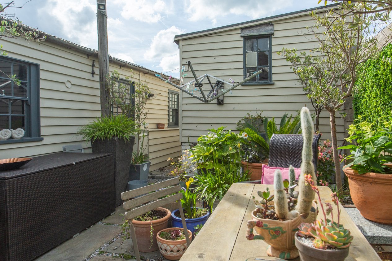Properties For Sale in Island Wall Whitstable