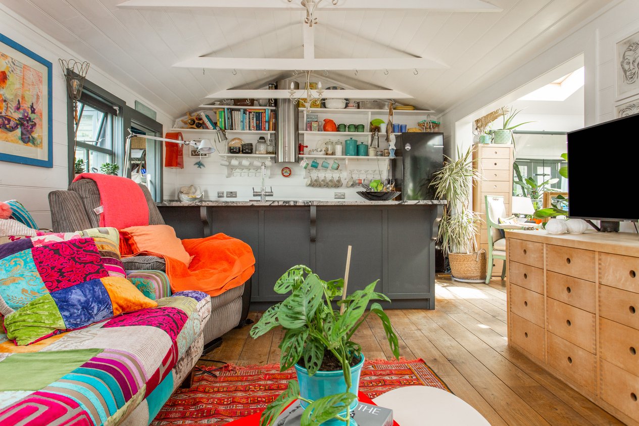Properties For Sale in Island Wall Whitstable
