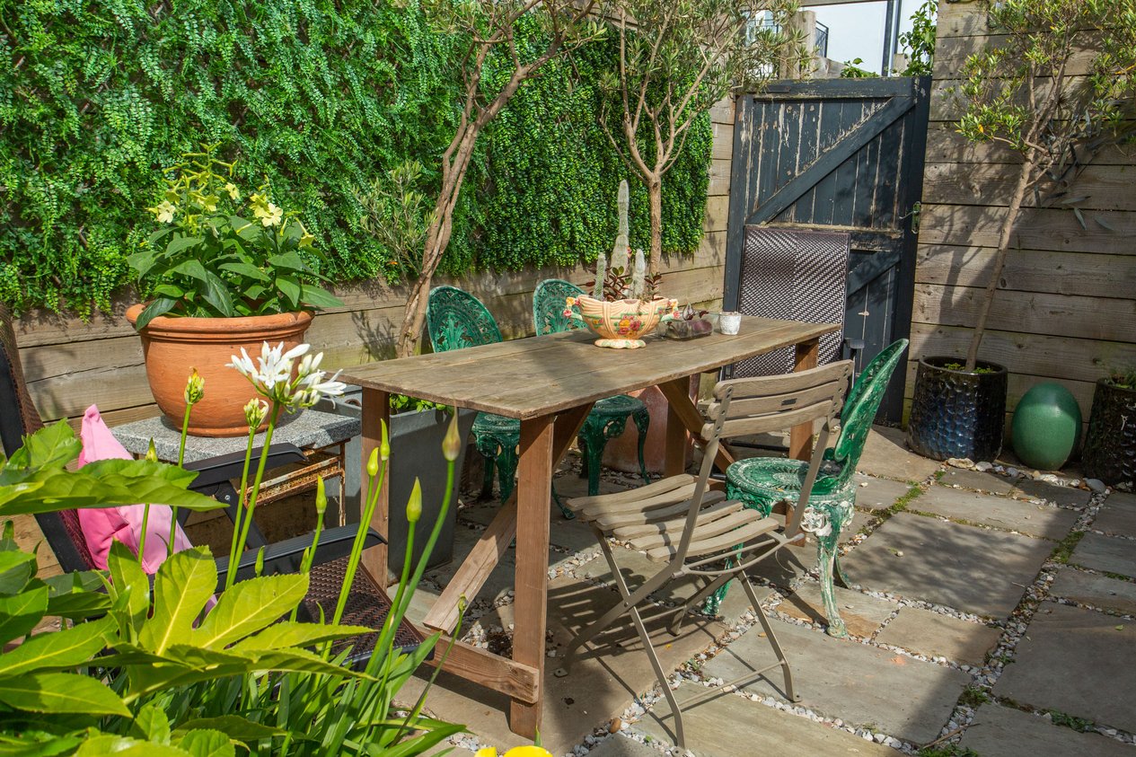 Properties For Sale in Island Wall Whitstable