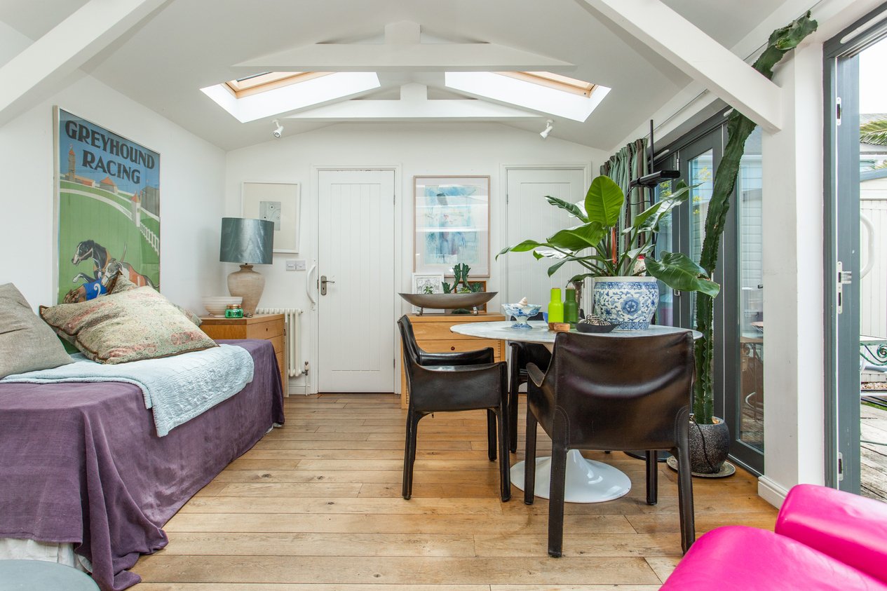 Properties For Sale in Island Wall Whitstable