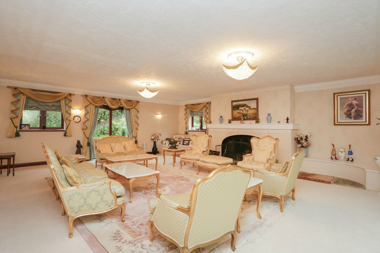 Properties For Sale in Iwade Road Sittingbourne