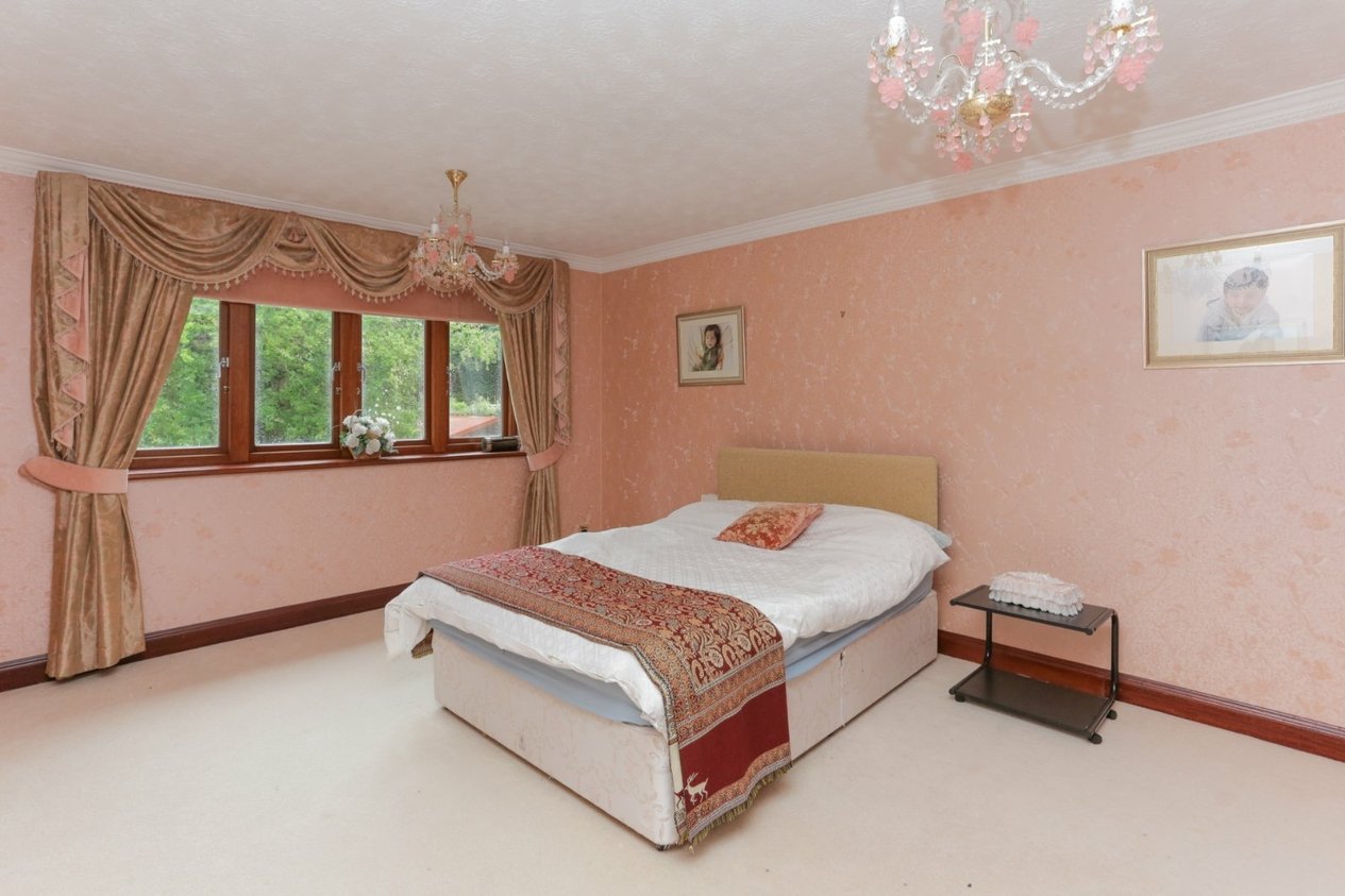 Properties For Sale in Iwade Road Sittingbourne