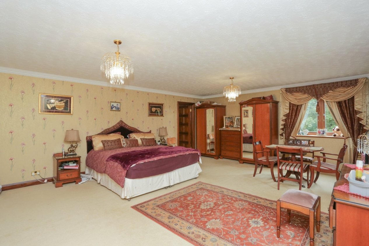 Properties For Sale in Iwade Road Sittingbourne