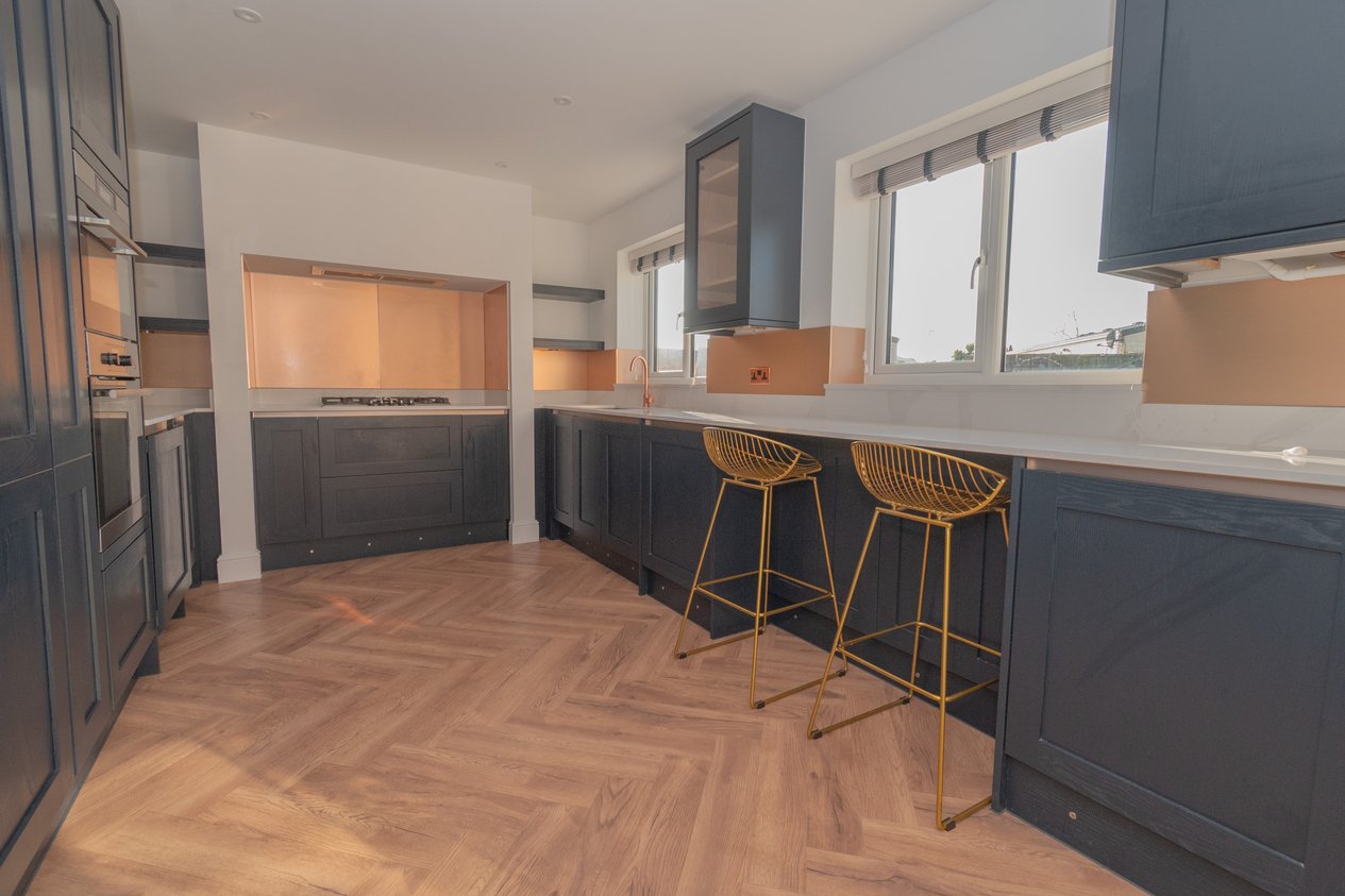 Properties Under Offer in John Douglas Drive Monkton