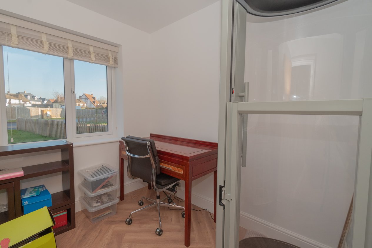 Properties Under Offer in John Douglas Drive Monkton