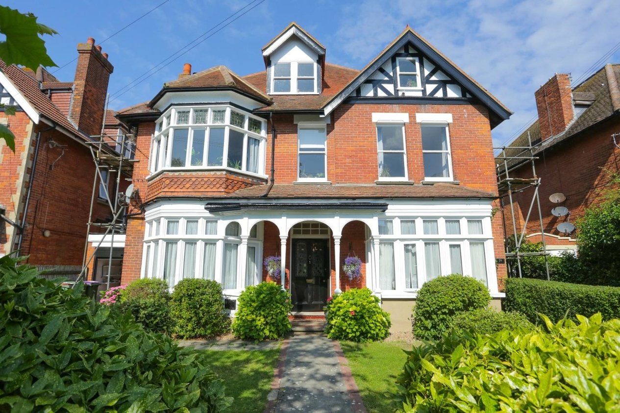 Properties Sold Subject To Contract in Julian Road 