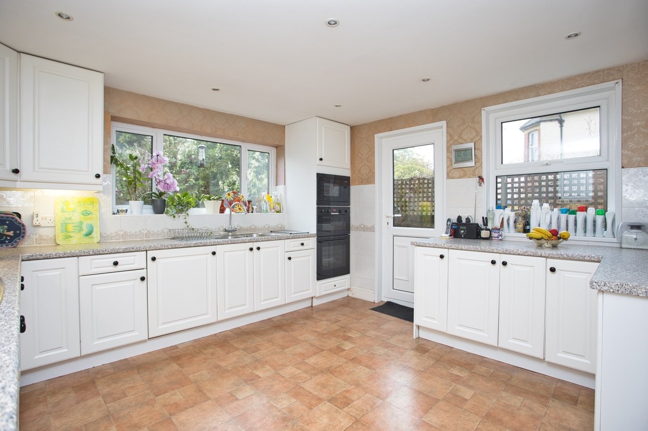 Properties Under Offer in Julian Road Folkestone