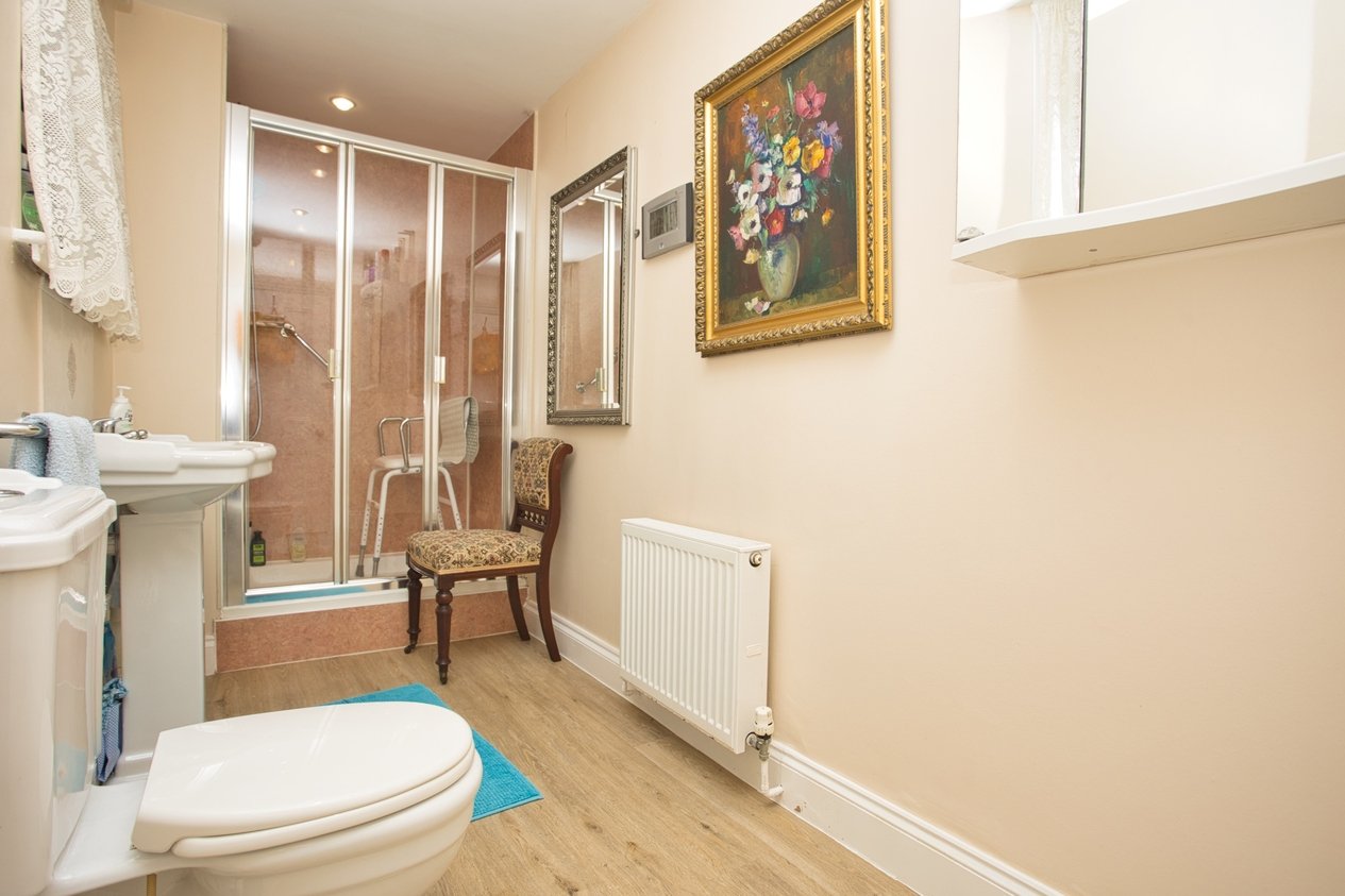 Properties Under Offer in Julian Road Folkestone