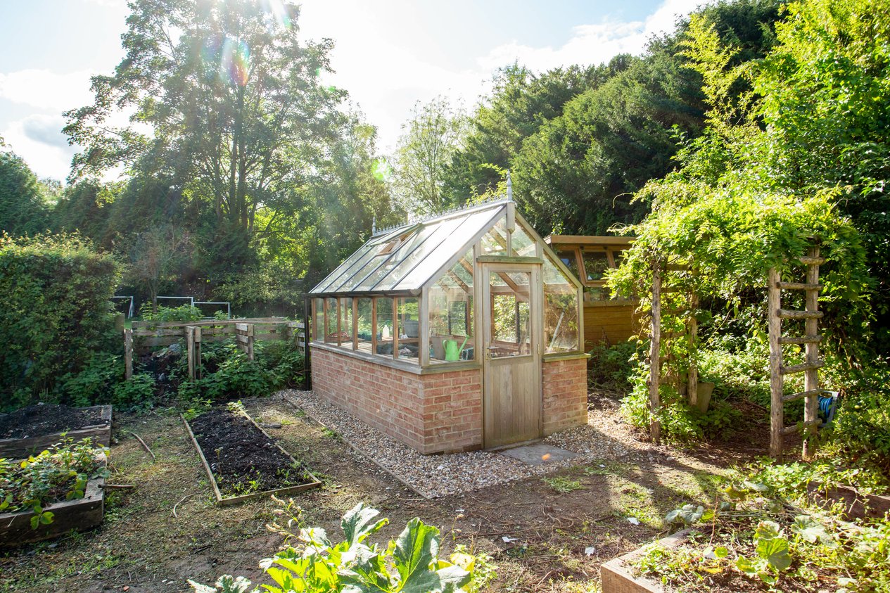 Properties For Sale in Keepers Hill Patrixbourne