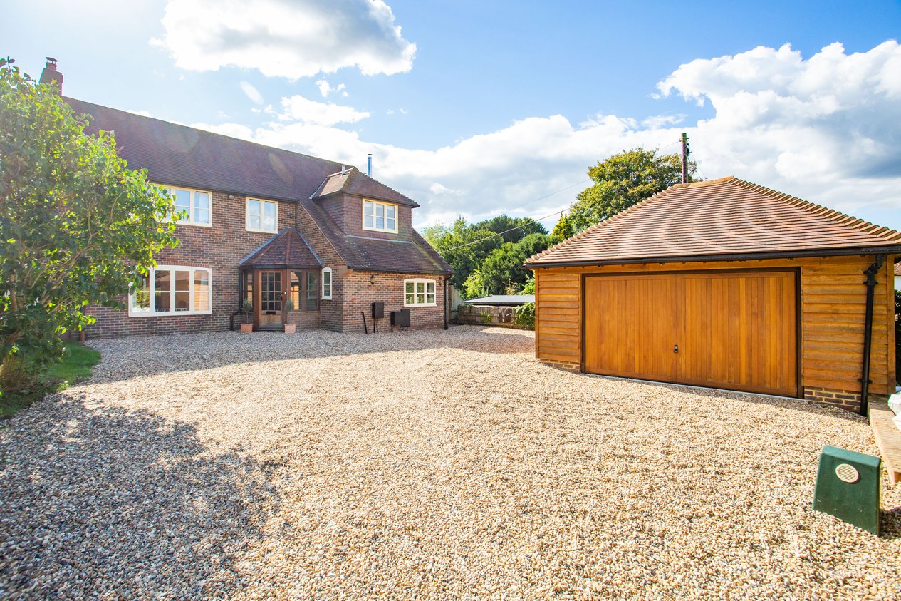 Properties For Sale in Keepers Hill Patrixbourne