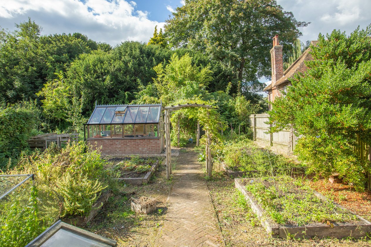 Properties For Sale in Keepers Hill Patrixbourne