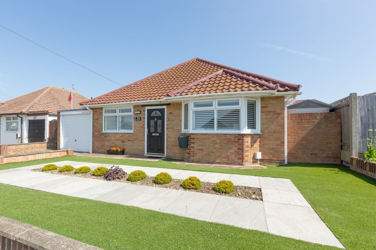Bungalow Detached for sale in Kent Gardens,Birchington Miles & Barr