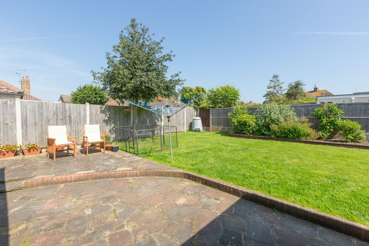 Properties For Sale in Kent Gardens Birchington