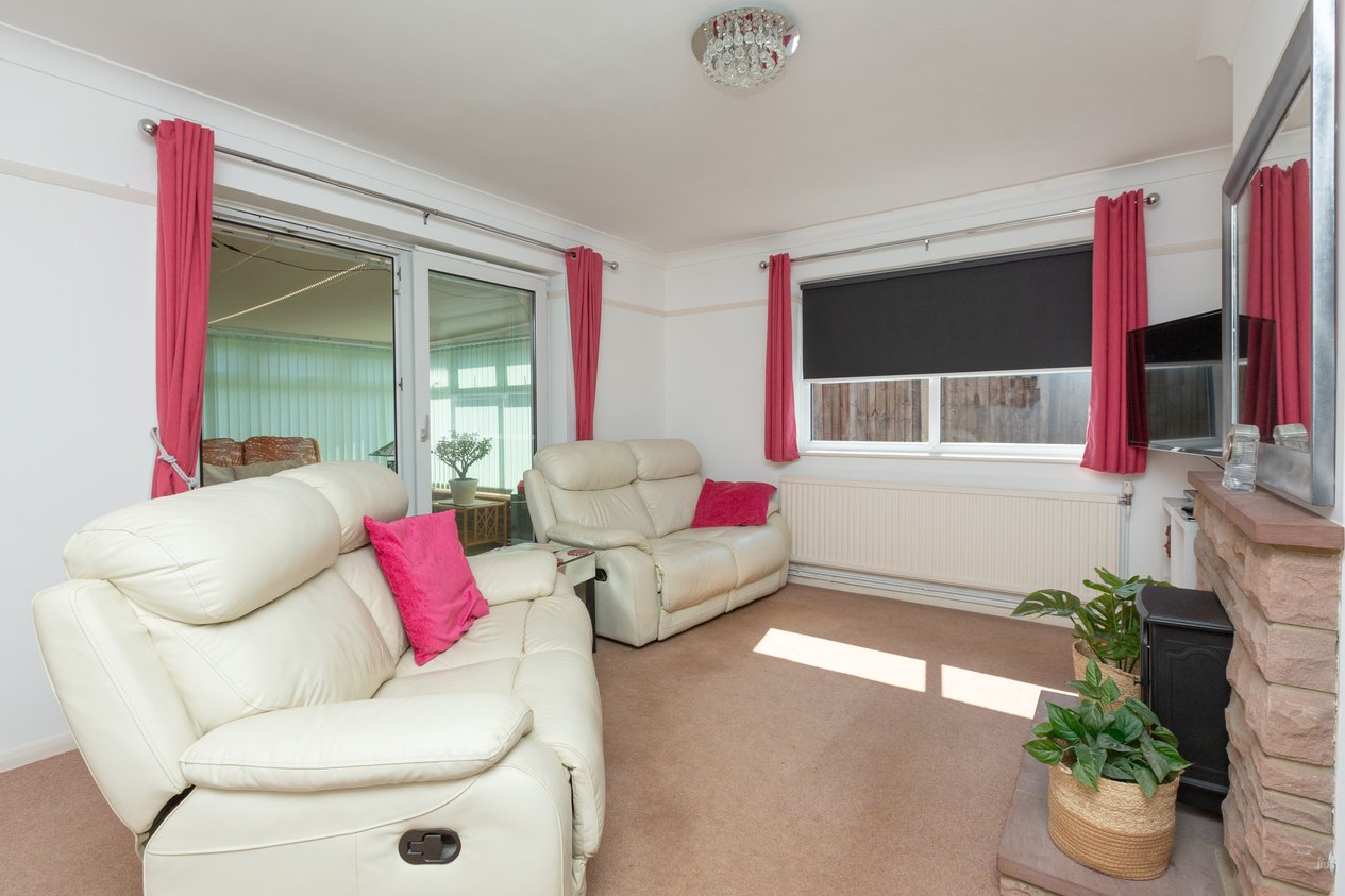 Properties For Sale in Kent Gardens Birchington