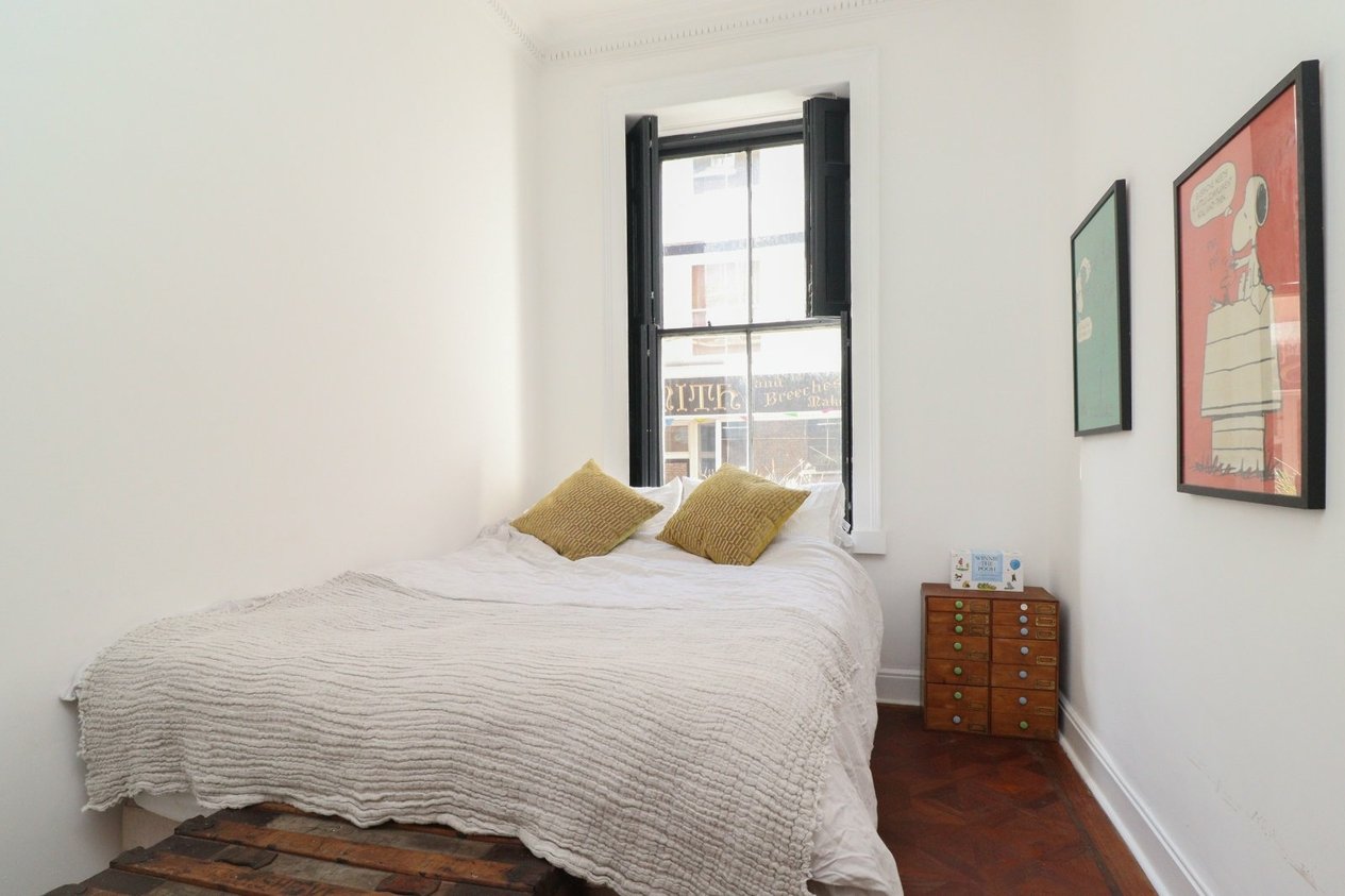 Properties Under Offer in King Street Margate