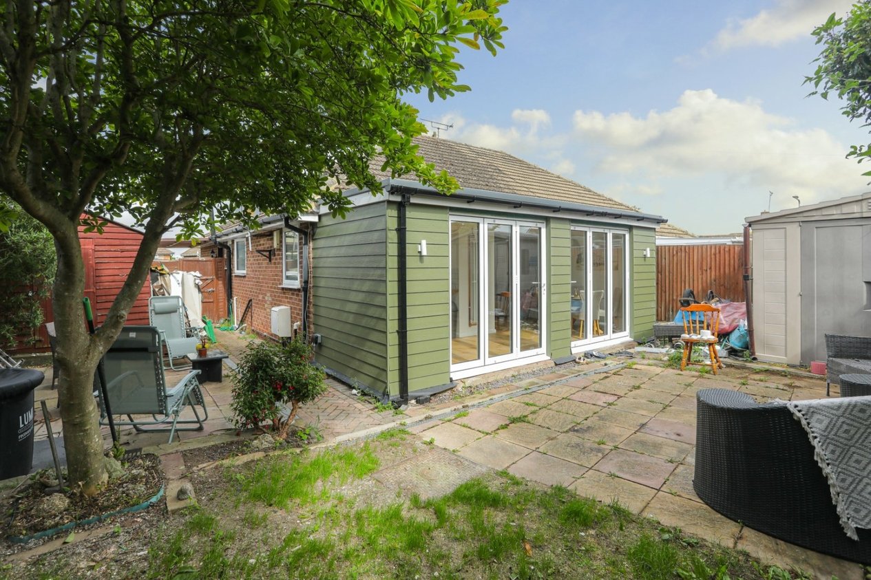 Properties For Sale in Kingfisher Close Margate