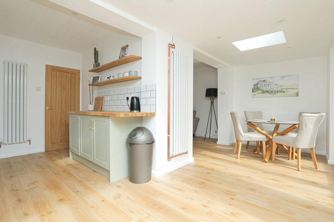 Properties For Sale in Kingfisher Close Margate