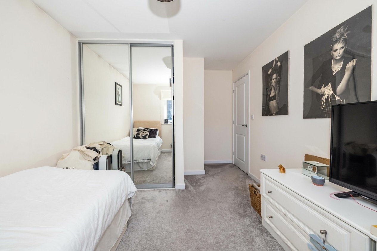 Properties For Sale in Kingfisher Place  Chartham