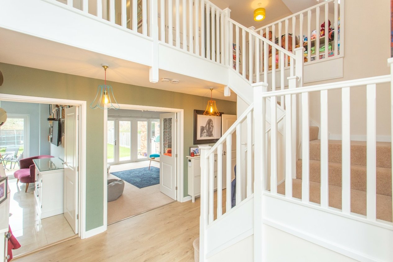 Properties For Sale in Kingfisher Place Chartham