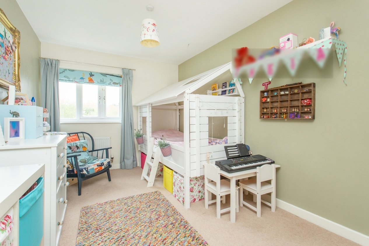Properties For Sale in Kingfisher Place Chartham