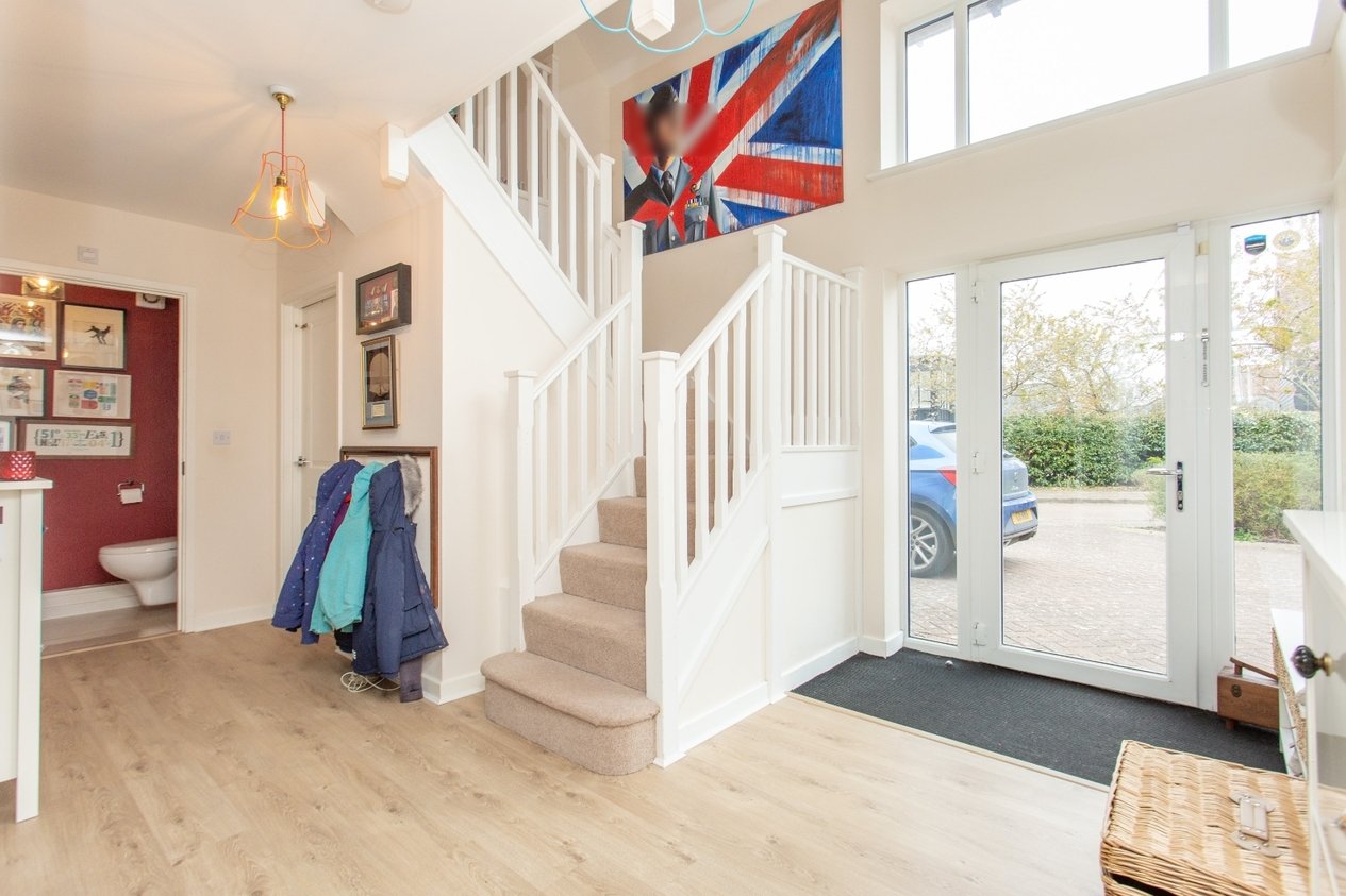 Properties For Sale in Kingfisher Place Chartham