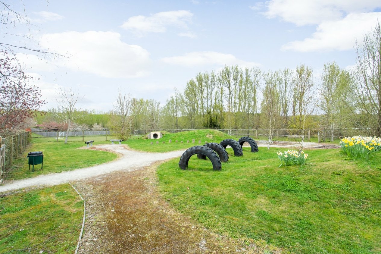 Properties For Sale in Kingfisher Place Chartham