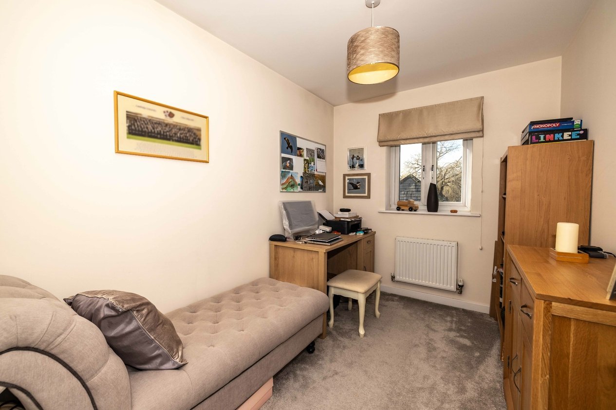 Properties For Sale in Kingfisher Place Chartham