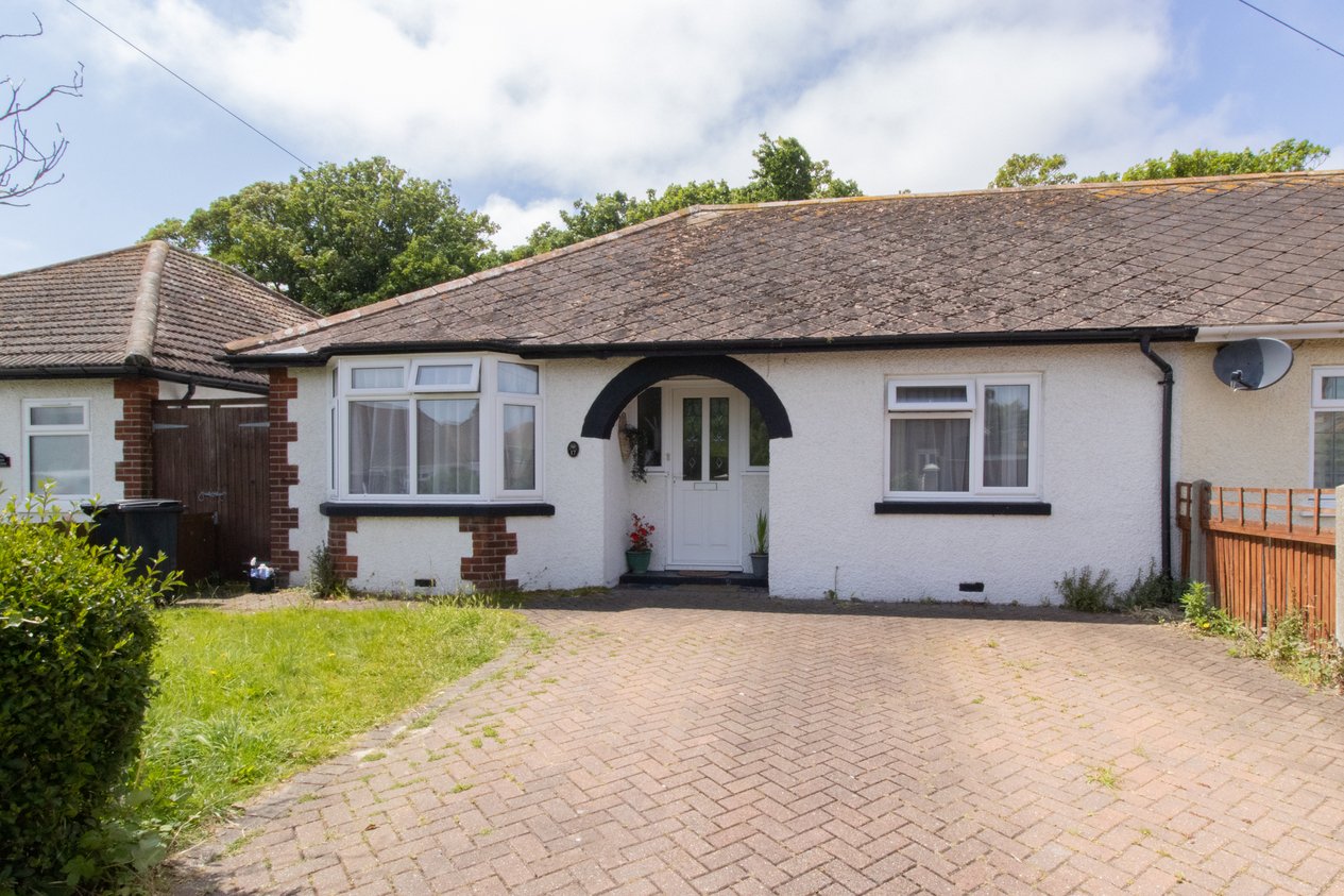 Properties For Sale in Kings Avenue Broadstairs