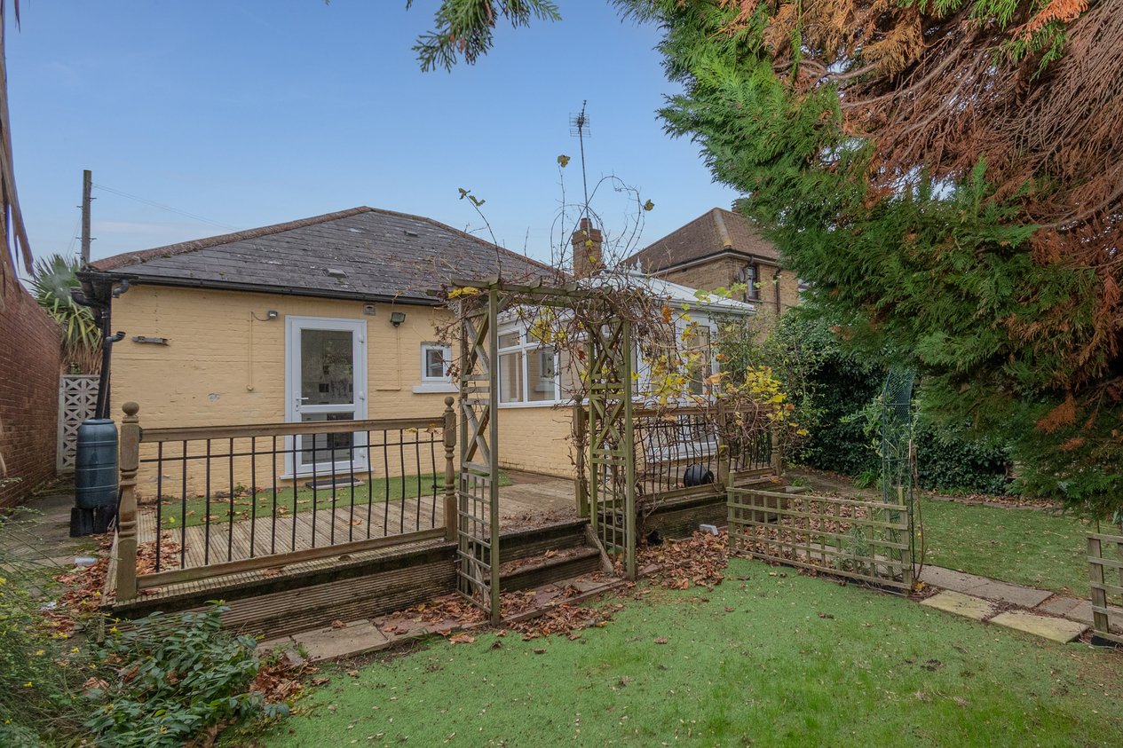 Properties Under Offer in Kings Avenue Ramsgate