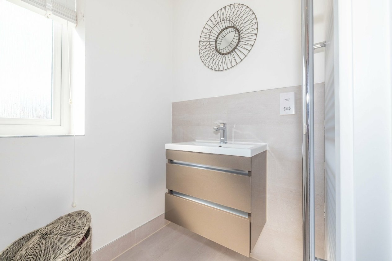 Properties For Sale in Kings Close Shadoxhurst