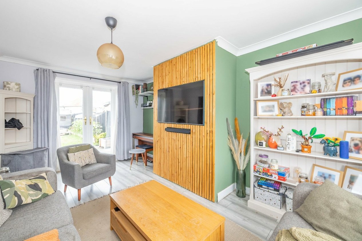 Properties For Sale in Kings Road Aylesham