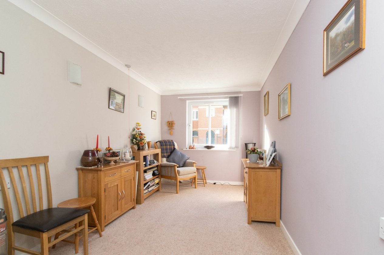 Properties For Sale in Kings Road  Parkside Court Kings Road