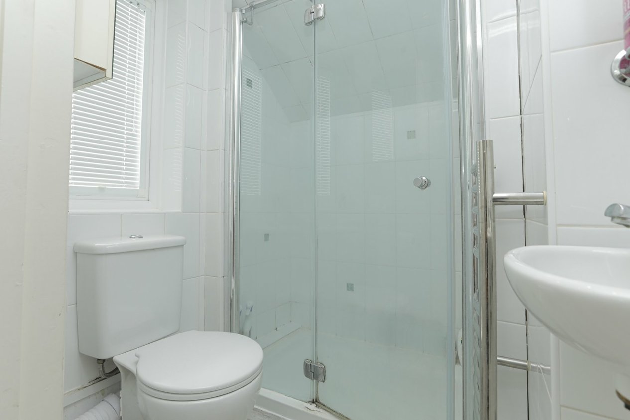 Properties For Sale in Kingsgate Avenue Broadstairs