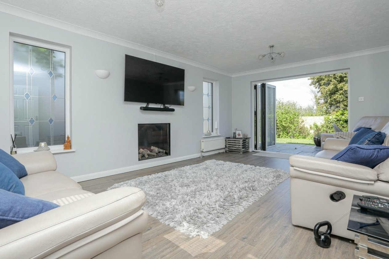 Properties For Sale in Kingsgate Avenue Broadstairs