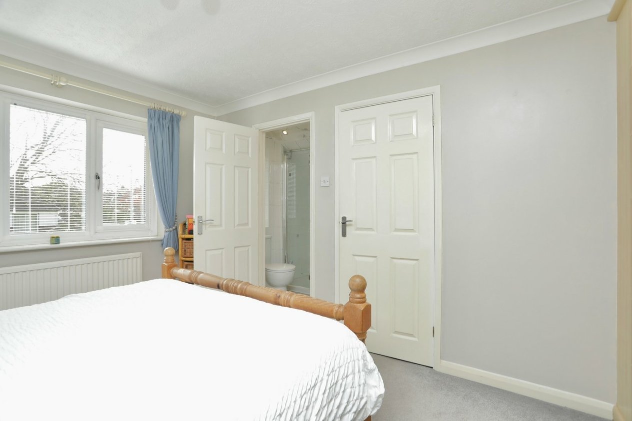Properties For Sale in Kingsgate Avenue Broadstairs