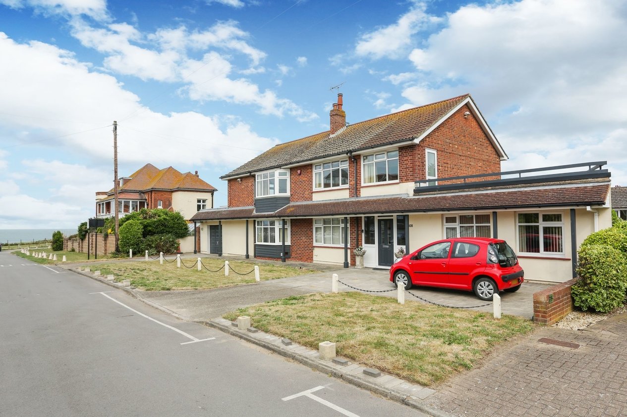 Properties Sold Subject To Contract in Kingsgate Avenue  Broadstairs