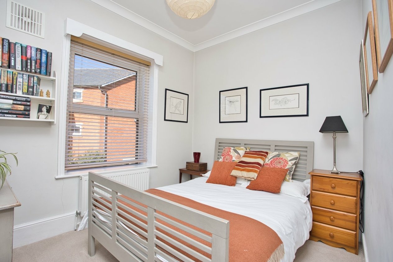 Properties For Sale in Kingsnorth Gardens Folkestone