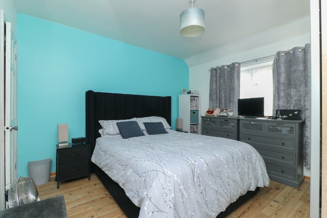 Properties Under Offer in Kingston Avenue Margate