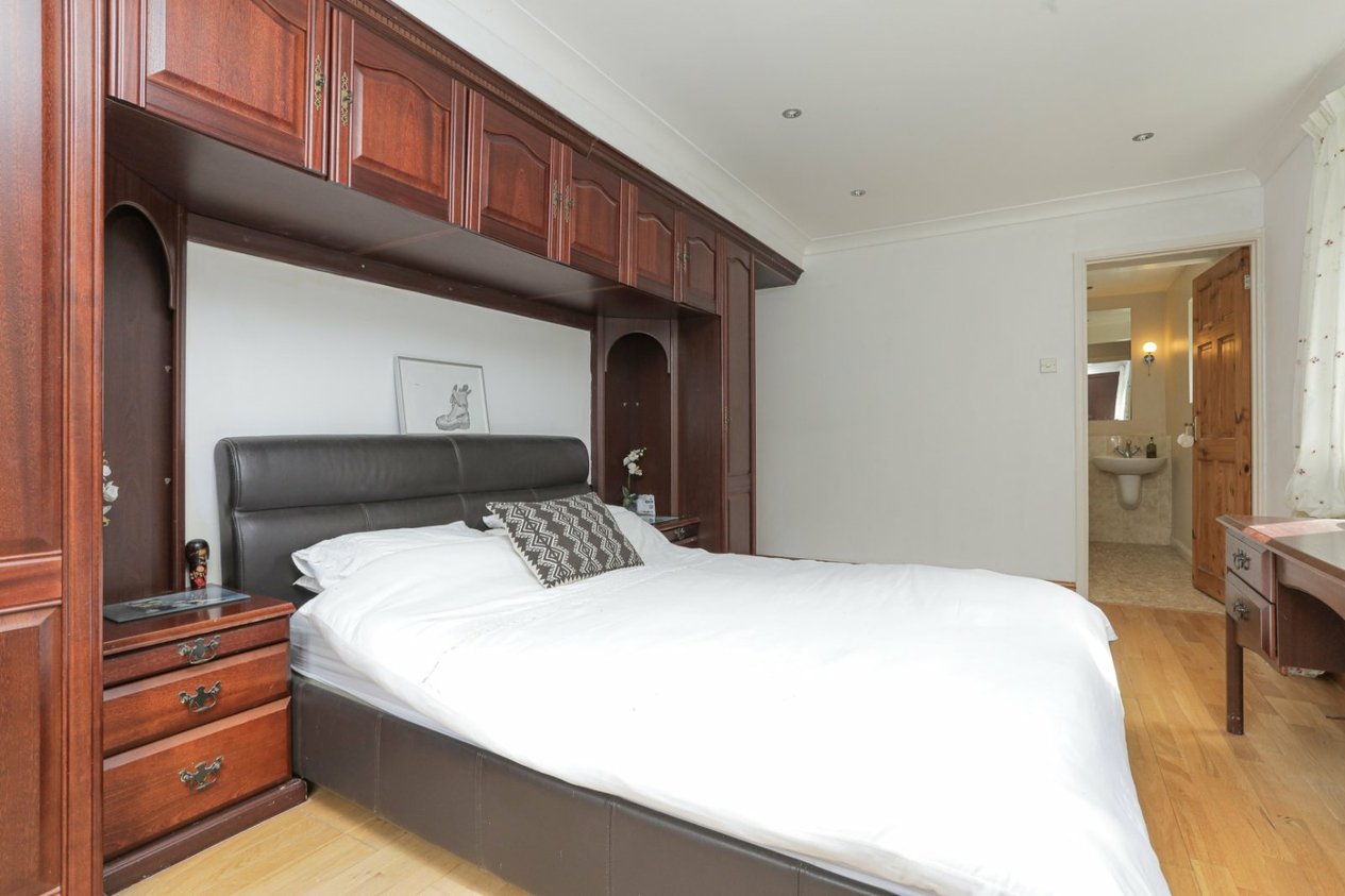 Properties For Sale in Knold Park Margate