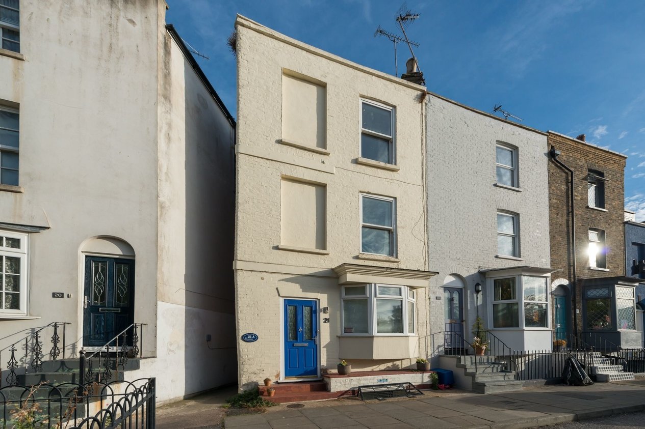 Properties Sold Subject To Contract in La Belle Alliance Square  Ramsgate