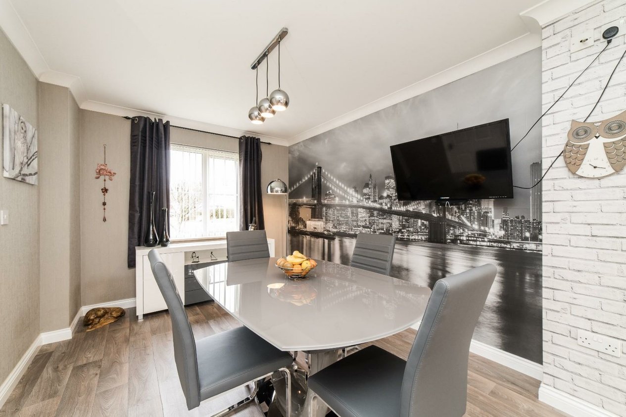 Properties For Sale in Ladysmith Grove Whitstable