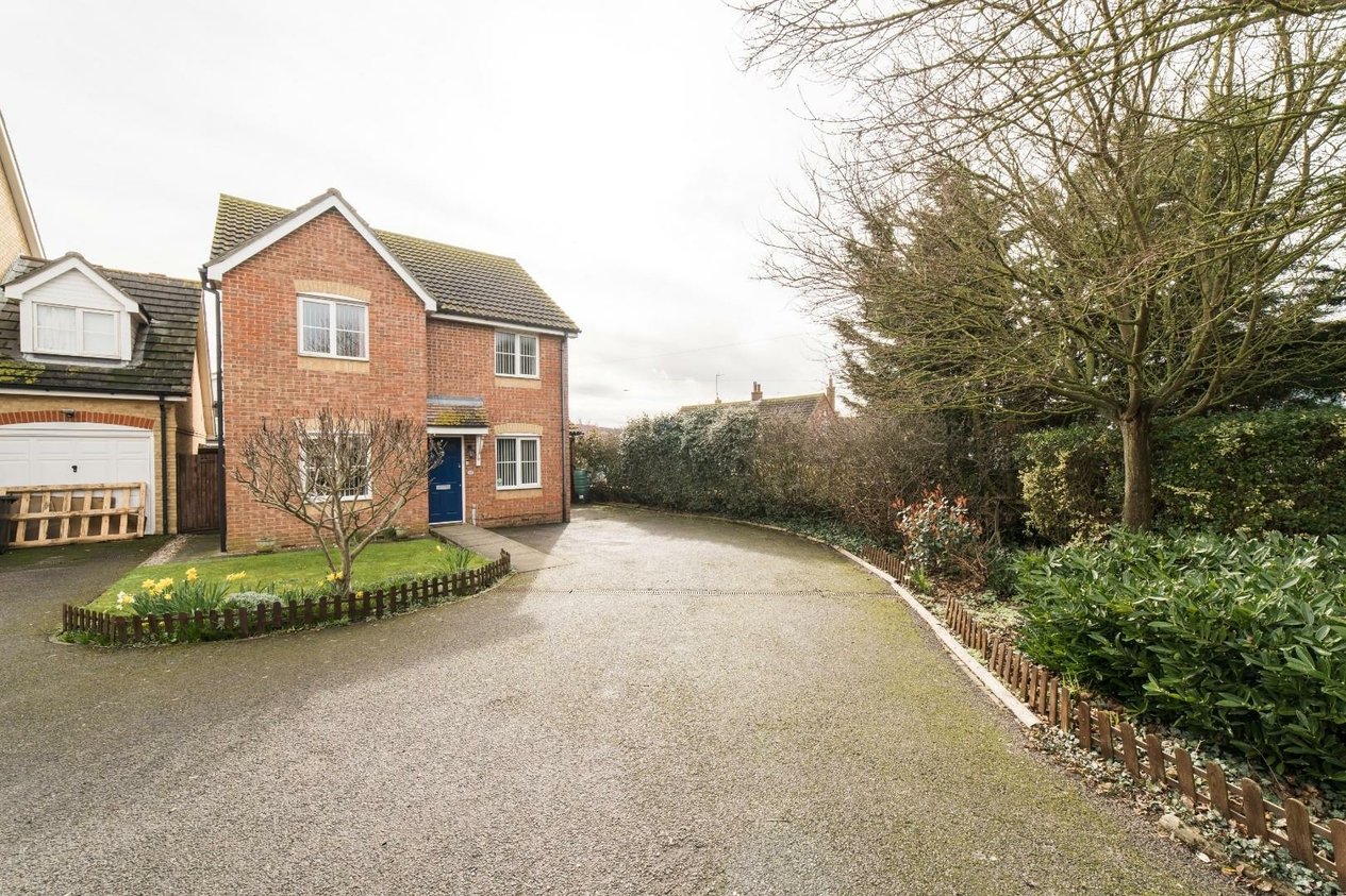 Properties For Sale in Ladysmith Grove Whitstable