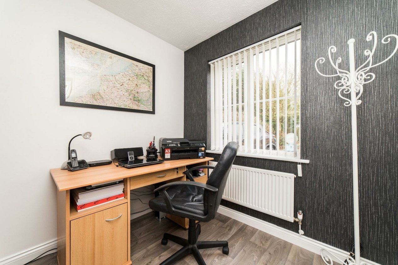 Properties For Sale in Ladysmith Grove Whitstable